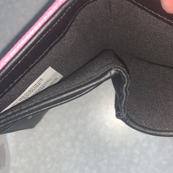 Betsey Johnson Fold Out Card Case Wallet - Picture 11 of 11